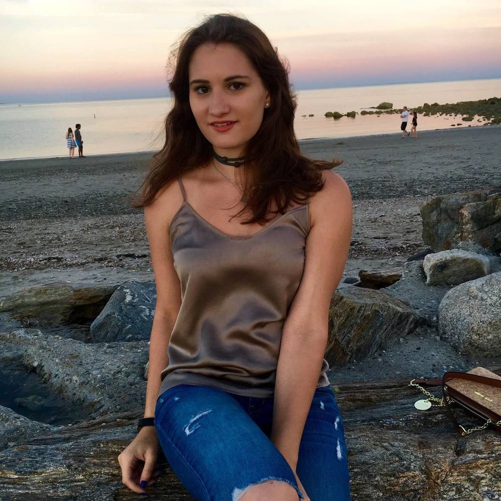 Meet your Posher, Amanda